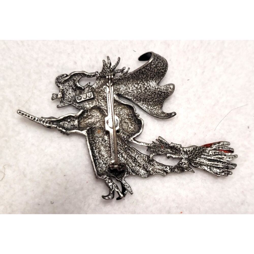 Vintage Signed JJ Flying Witch Broomstick Halloween Costume Jewelry Brooch Pin - Picture 6 of 6